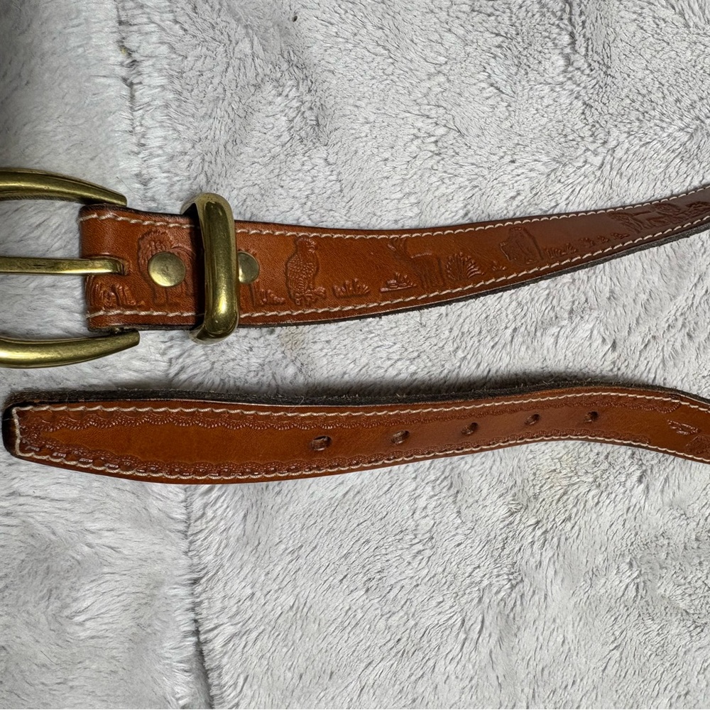 Brown Leather Belt with Brass Buckle and animal kingdom Stitching. 40-102